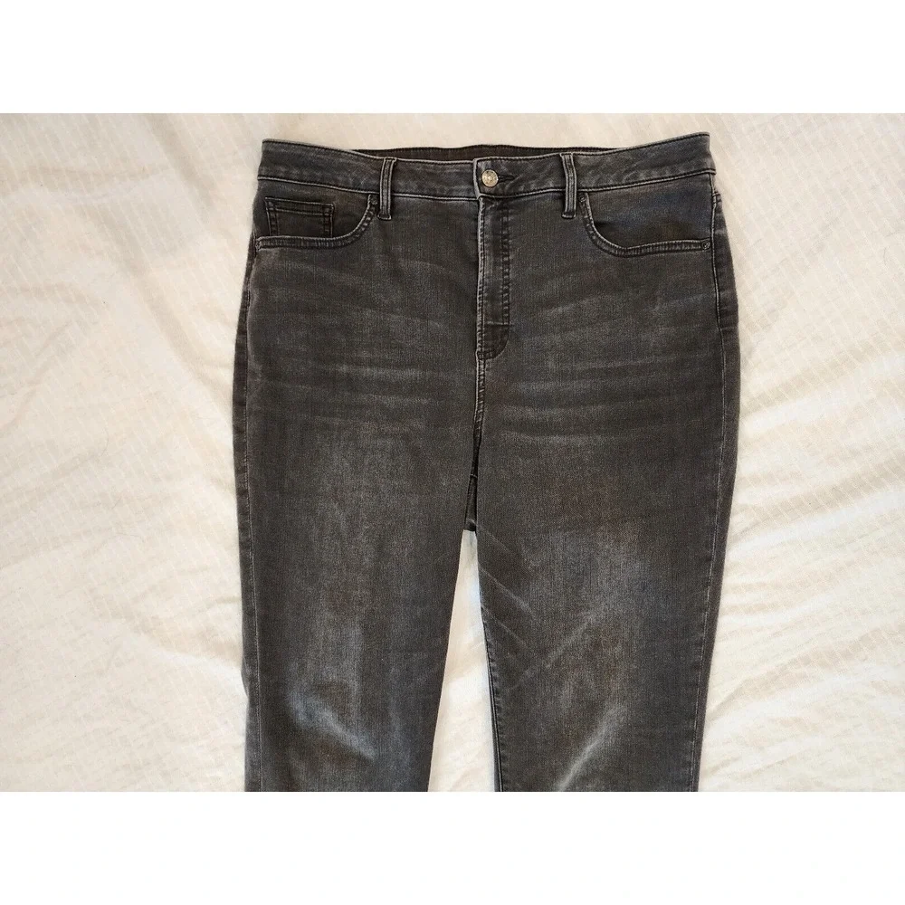 Chico's stretch jeans: High Rise‎ Skinny Ankle fit, Black wash Women's 3 or 16